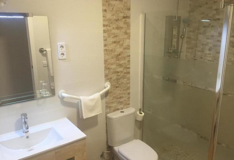 بنسيون H Skyline