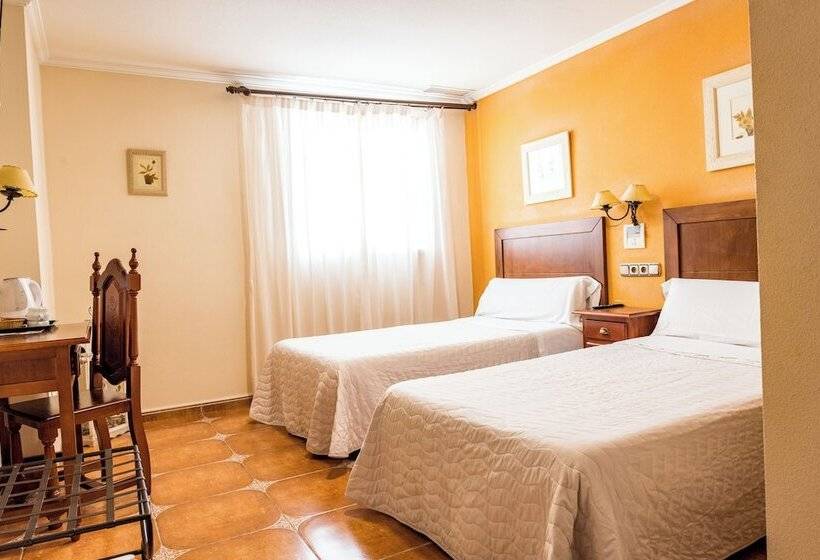 پانسیون Hostal La Posada