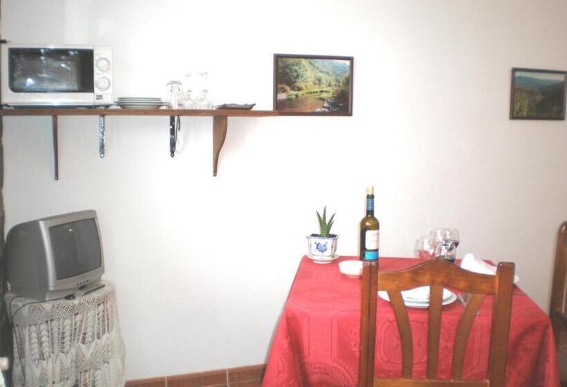 پانسیون Hostal Restaurante Alto Rey