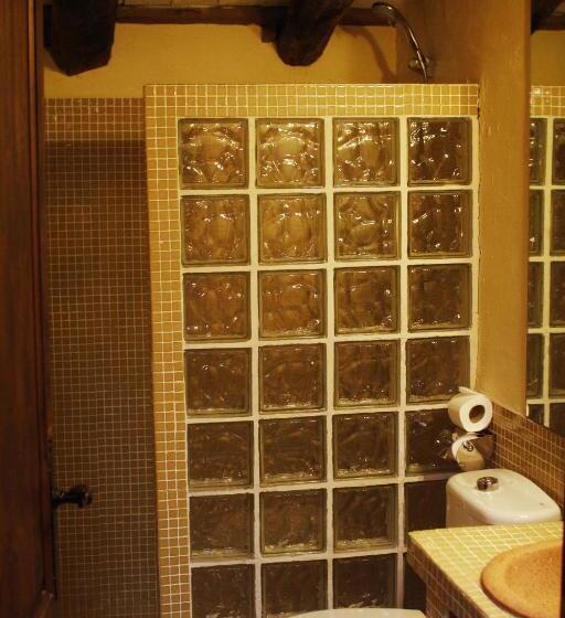 بنسيون El Celler De La Guàrdia