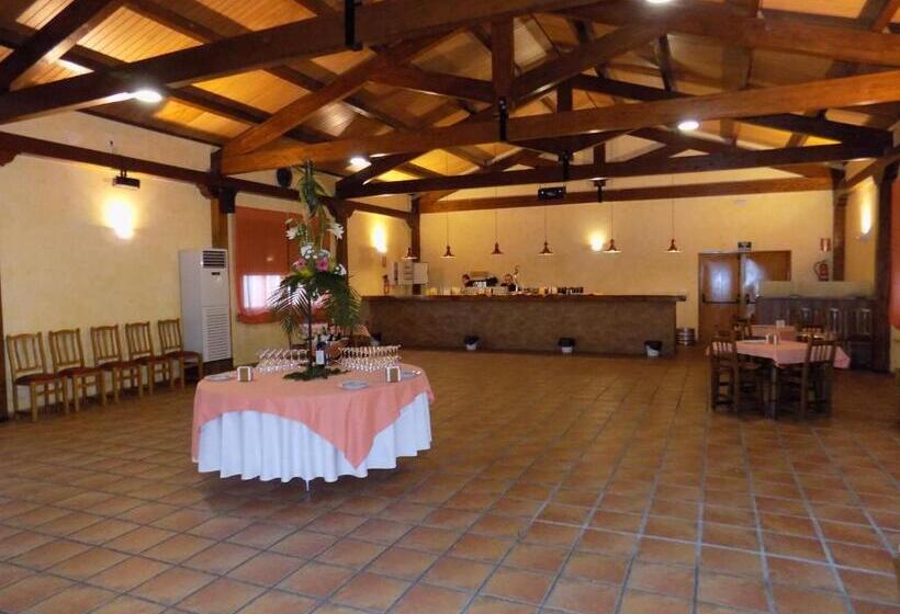 بنسيون Hostal Amigo