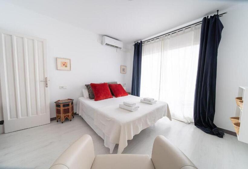 پانسیون Hostal Bonanza