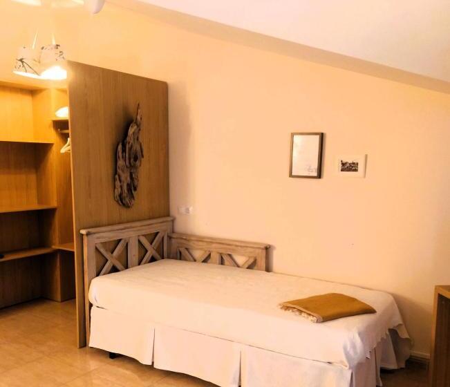 펜션 Hostal Catalina De Austria