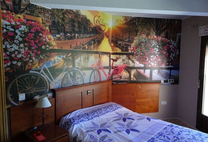 פנסיון Hostal González