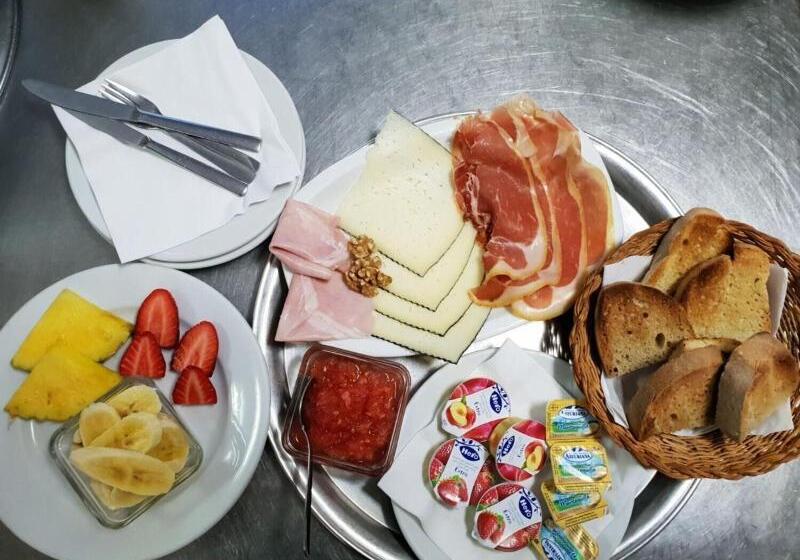 펜션 Hostal Restaurante Pou Des Lleó