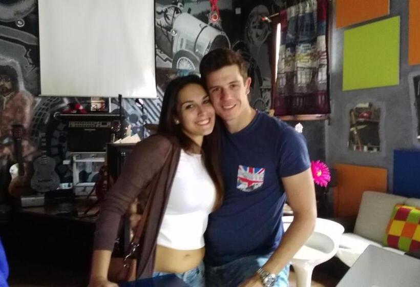 پانسیون Anahuaska Art   Suites Temáticas