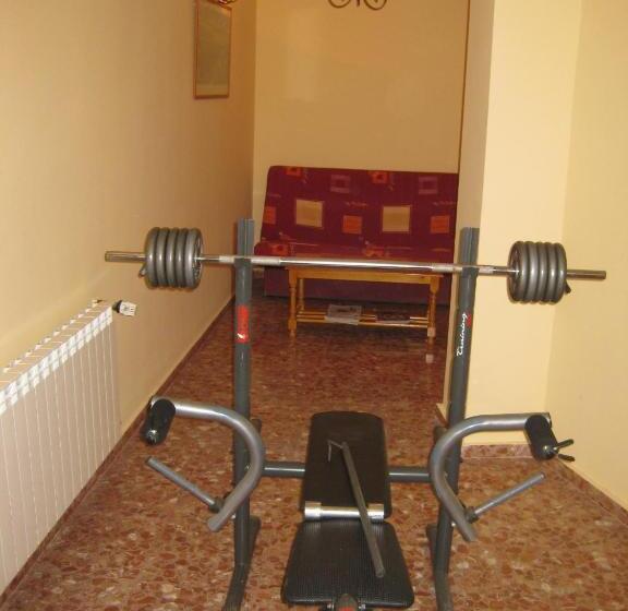پانسیون Hostal Alvaro I