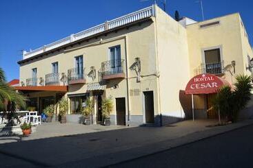 پانسیون Hostal La Dehesa Del Valle Pedroches