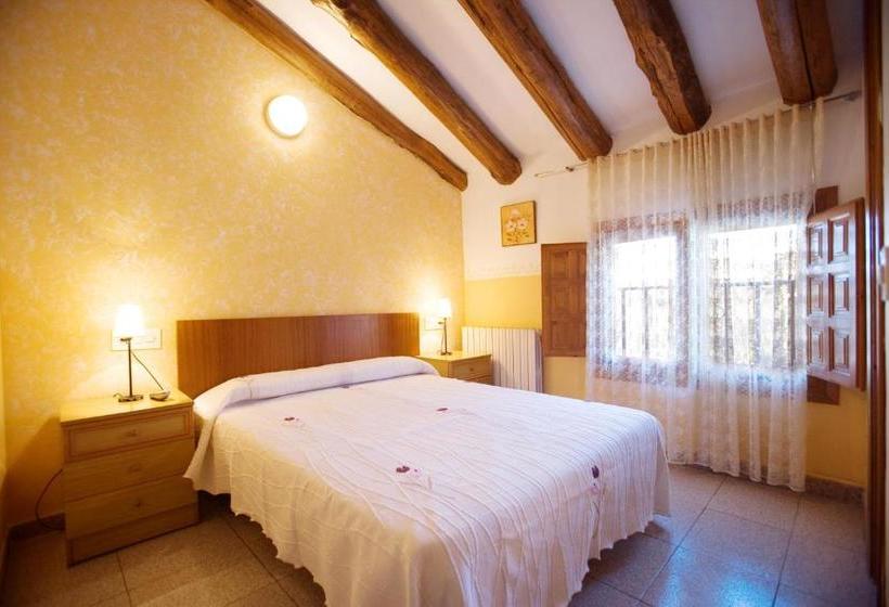 بنسيون Hostal Las Rumbas
