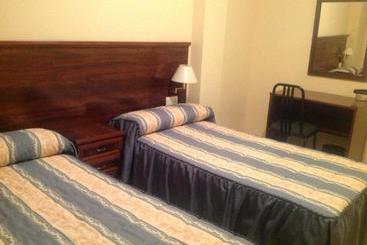 Pension Hostal San Froilan