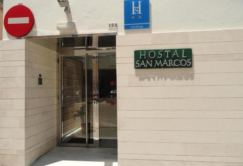 پانسیون Hostal San Marcos