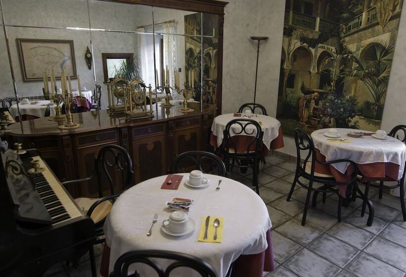 Пансион Posada Casa De Don Guzman
