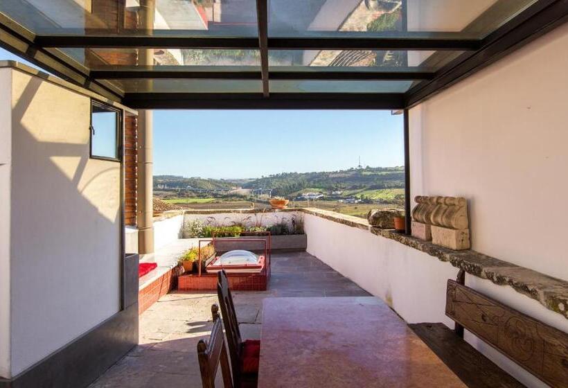 بنسيون Torre De Maneys