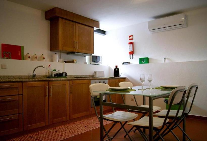 膳宿费 Cantinho Santiago