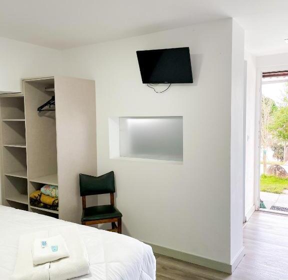 پانسیون Jantesta Guest House