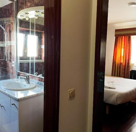 پانسیون Jantesta Guest House