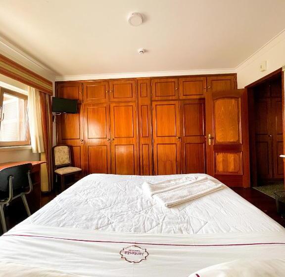 پانسیون Jantesta Guest House