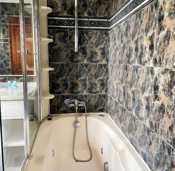 پانسیون Jantesta Guest House