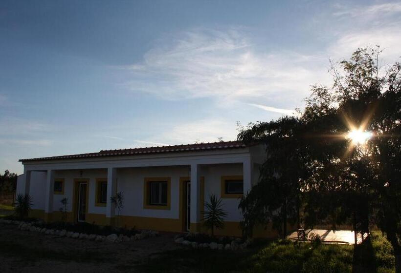 펜션 Monte Macário Alojamento Local