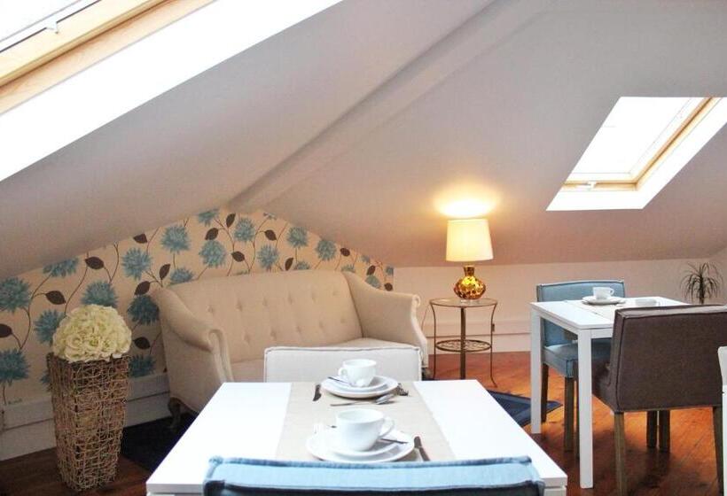 پانسیون The Sky Lofts Lisbon Guesthouse