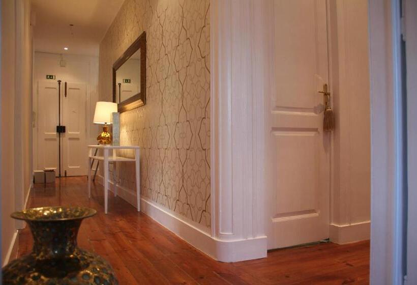 پانسیون The Sky Lofts Lisbon Guesthouse