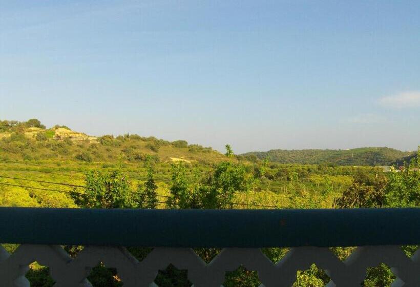 پانسیون Vila Sodré Guest House