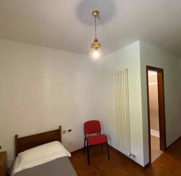 Общежитие Locanda El Piron