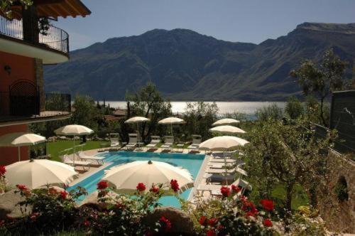 پانسیون Villa Elite Resort