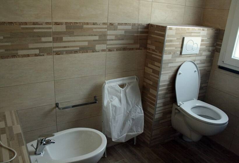 ホテル Agriturismo Le Quadrelle