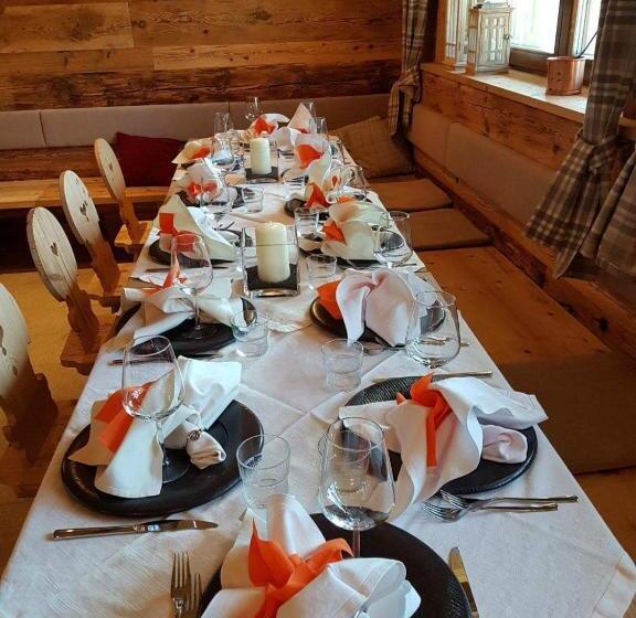 فندق Familyparadies Gamplalm