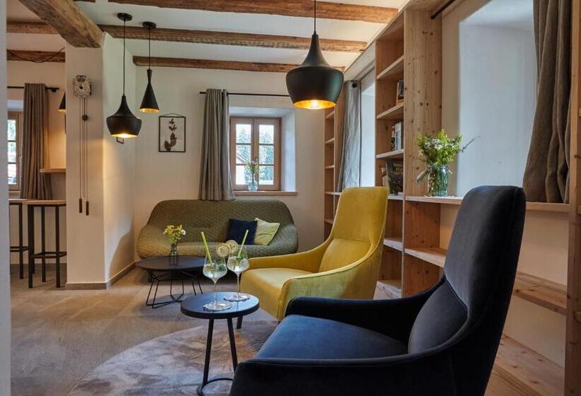 فندق Natura Boutique Chalet Wellness Spa