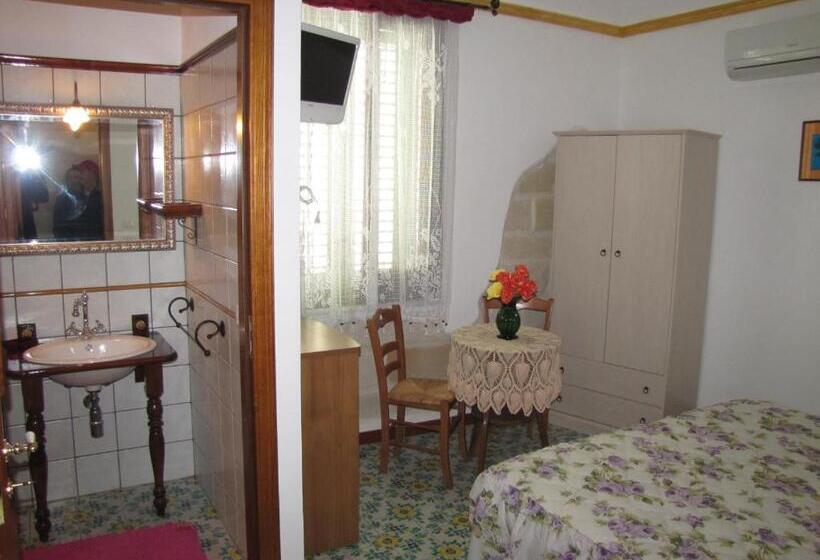 پانسیون Guest House Al Gattopardo