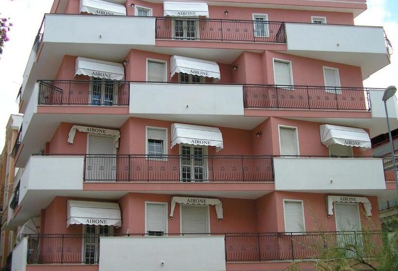 پانسیون L'airone