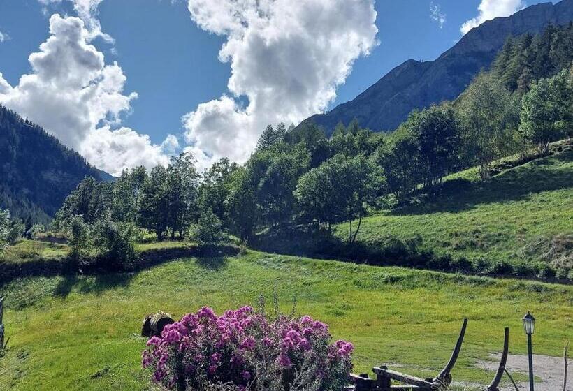 پانسیون La Barma