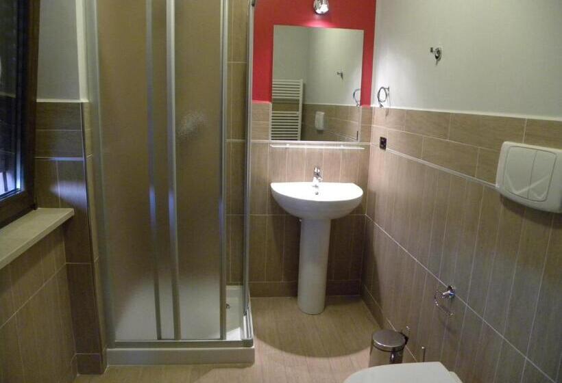 ペンション Il Boscaiolo Affittacamere