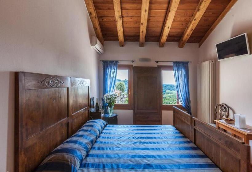 هتل Agriturismo Due Carpini