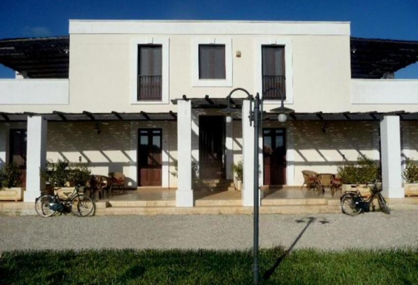 호텔 Agriturismo Lu Puzzu
