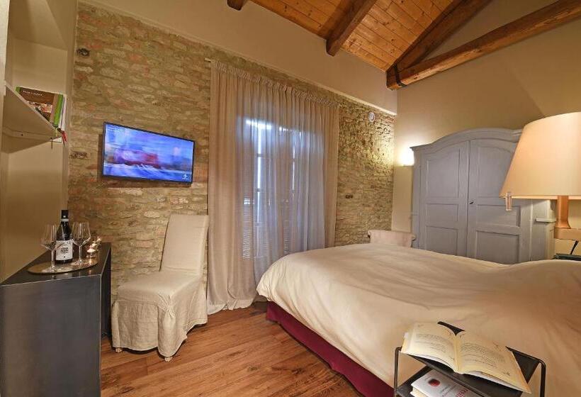 ホテル Cascina Alberta