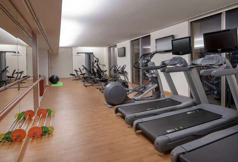 هتل Hilton Beirut Downtown