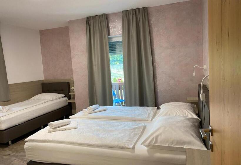 پانسیون Garni San Paolo