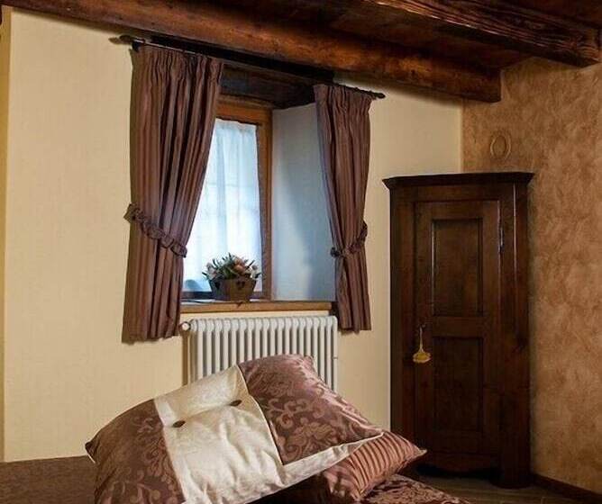 بنسيون La Cor De Jeremie