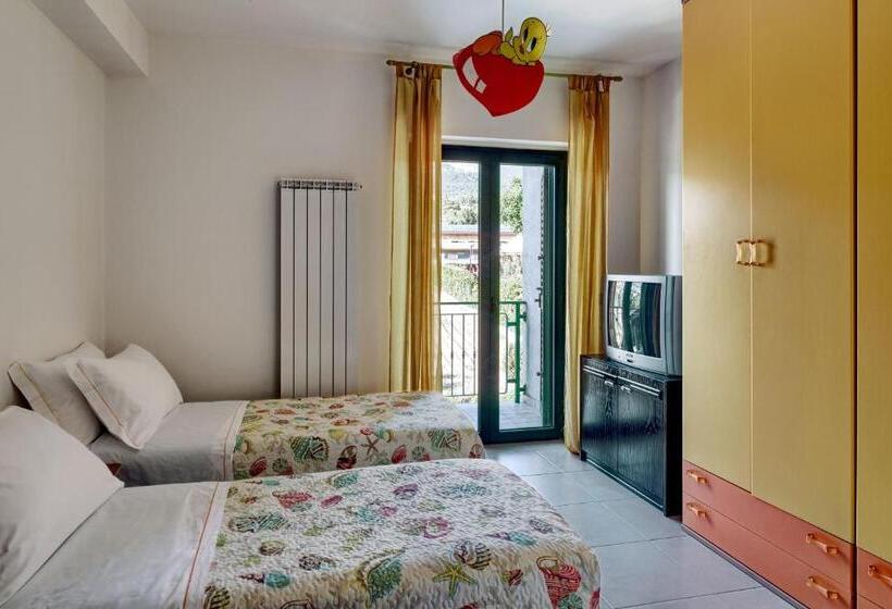 ホテル Agriturismo Statale 17