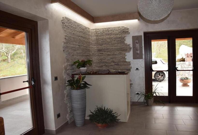 هتل Agriturismo Terra Verde