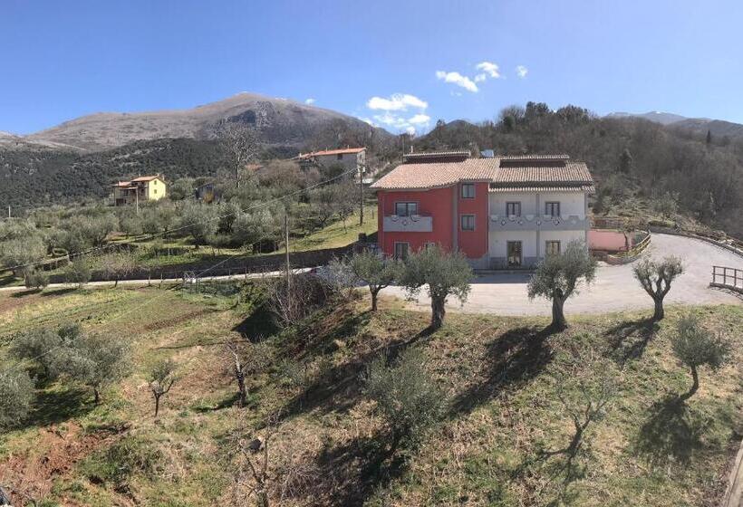 هتل Agriturismo Terra Verde