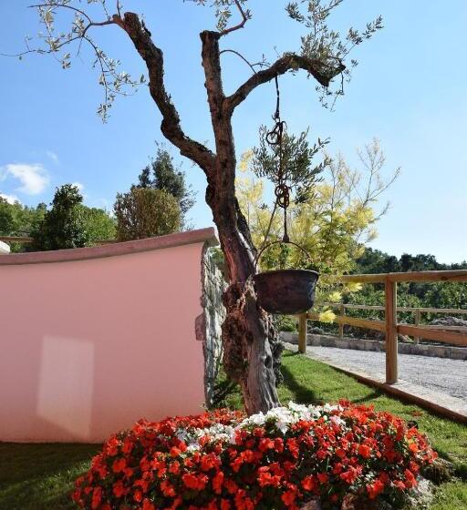 هتل Agriturismo Terra Verde