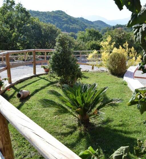 هتل Agriturismo Terra Verde