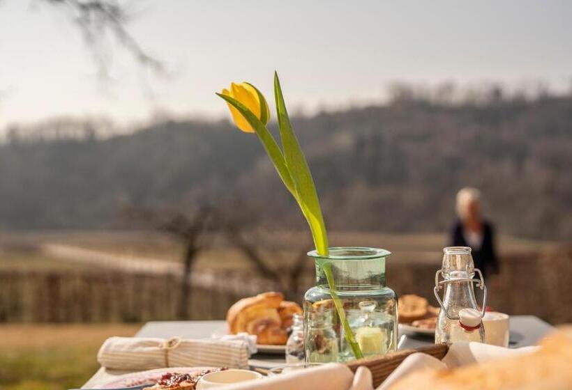 هتل Foresteria Borgoluce