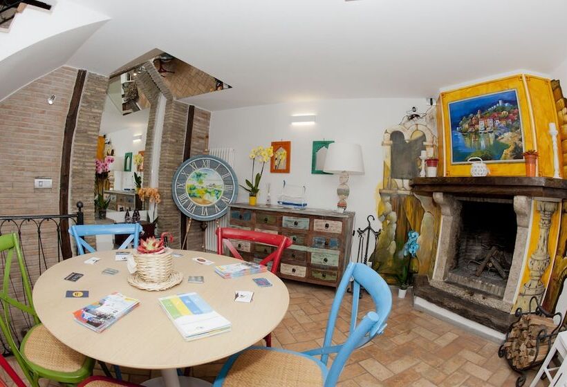 بنسيون Atlantis Inn Castelgandolfo