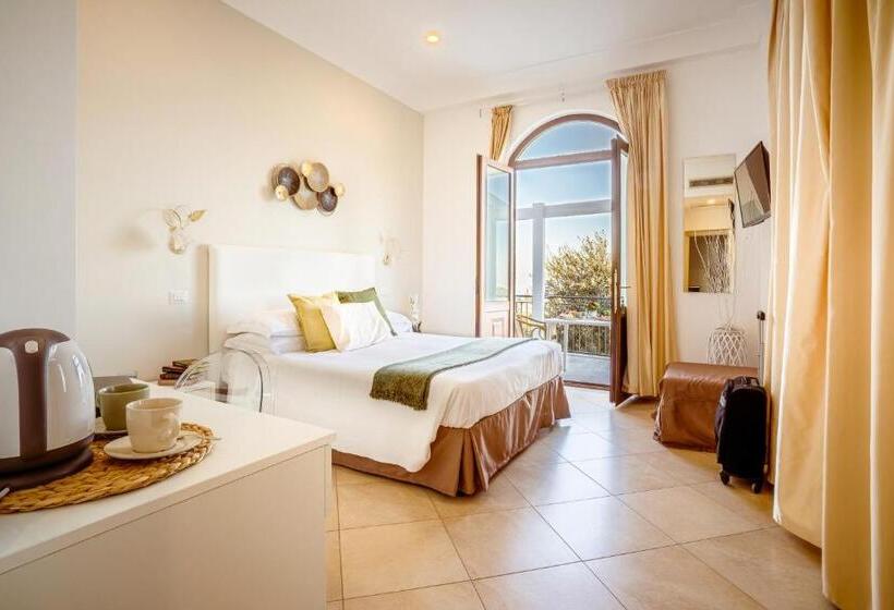 پانسیون Terrazza Iride
