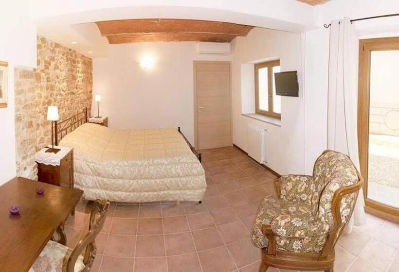 پانسیون Guest House Il Naif